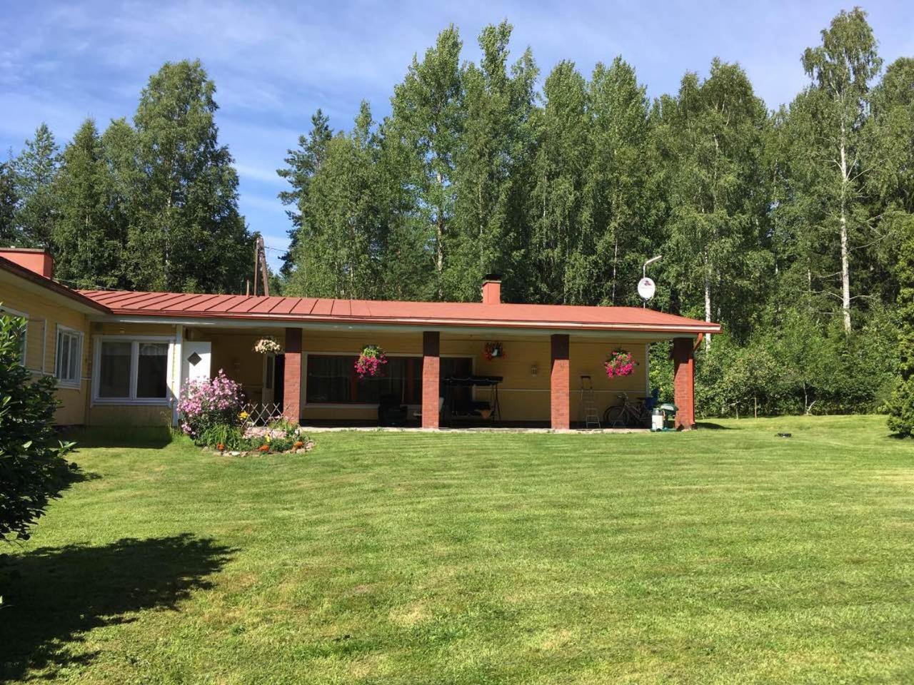 Pyhtaeae Garden Villa Pyhtaa エクステリア 写真