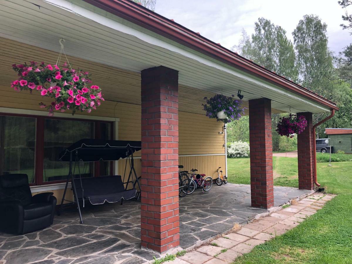 Pyhtaeae Garden Villa Pyhtaa エクステリア 写真